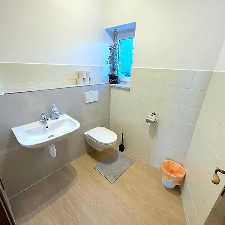 I Dingolfing Kronwieden I Apartment *